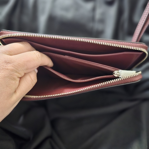 SOLD - Picture 2 of 6